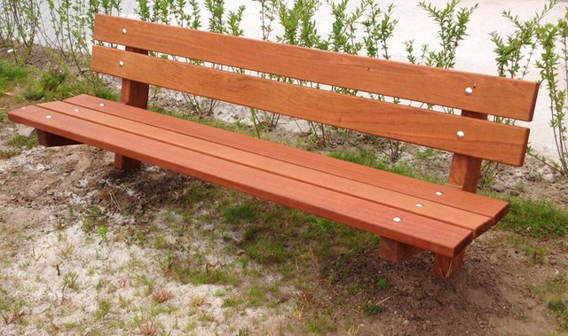 Avenue Bench with Backrest 3